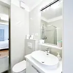 S'akvarel 7 - New & Modern *